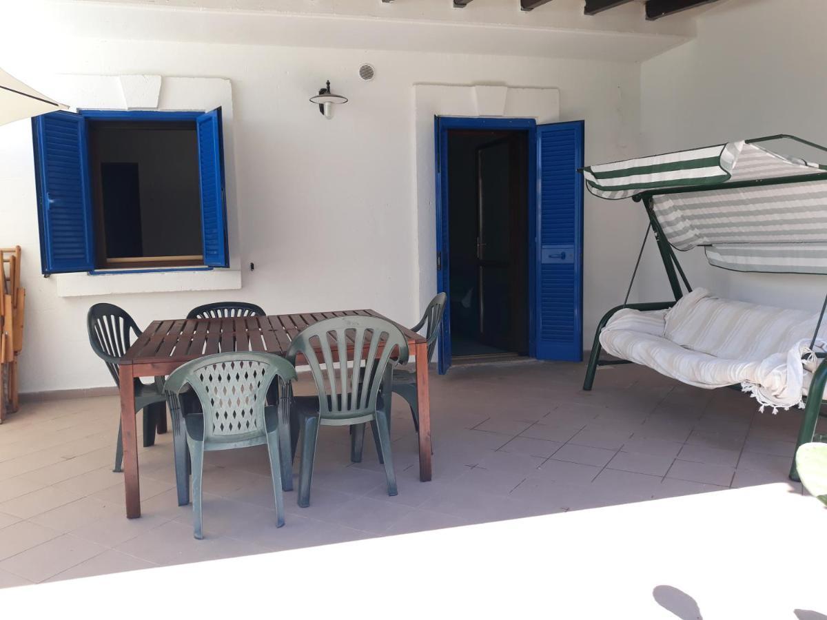 Villa In Villaggio بورتو سيساريو المظهر الخارجي الصورة
