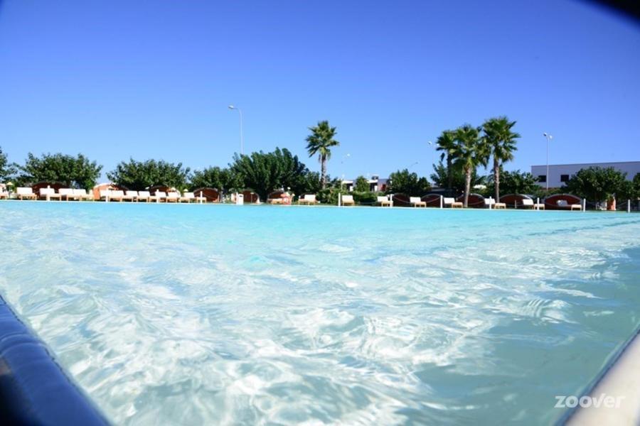 Villa In Villaggio بورتو سيساريو المظهر الخارجي الصورة